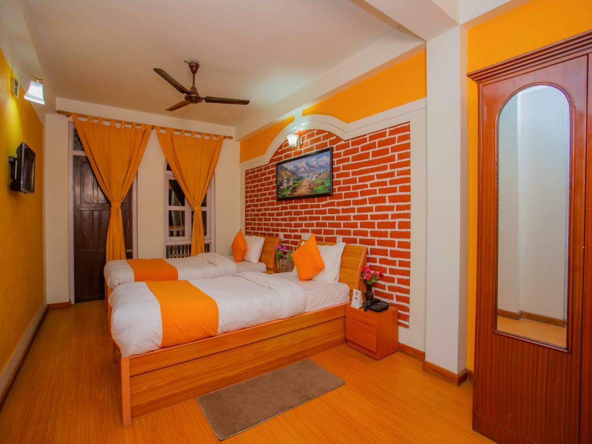 Oyo 307 Hari'S Home Бхактапур Экстерьер фото