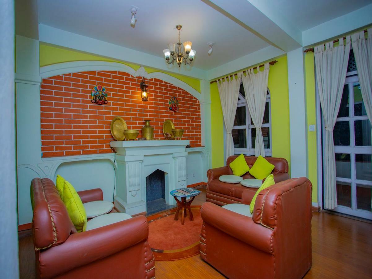 Oyo 307 Hari'S Home Бхактапур Экстерьер фото